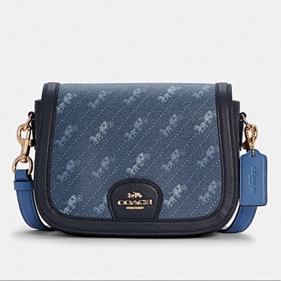 Coach Handbags - Coach Saddle Crossbody